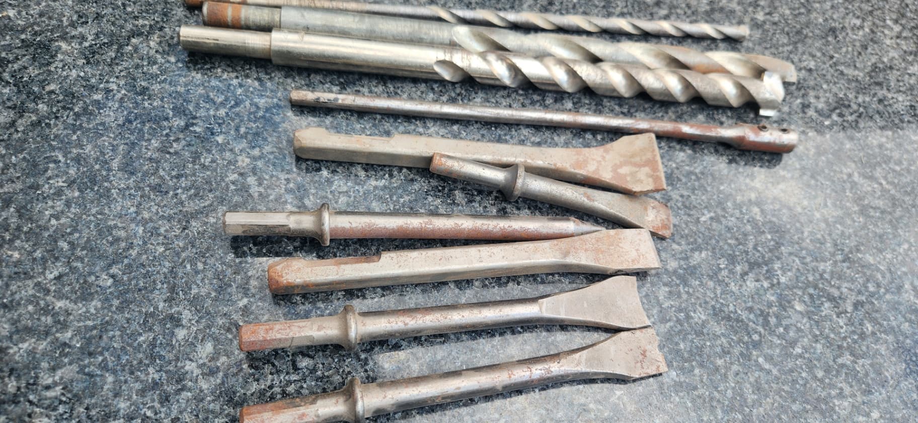 Lot concrete tools