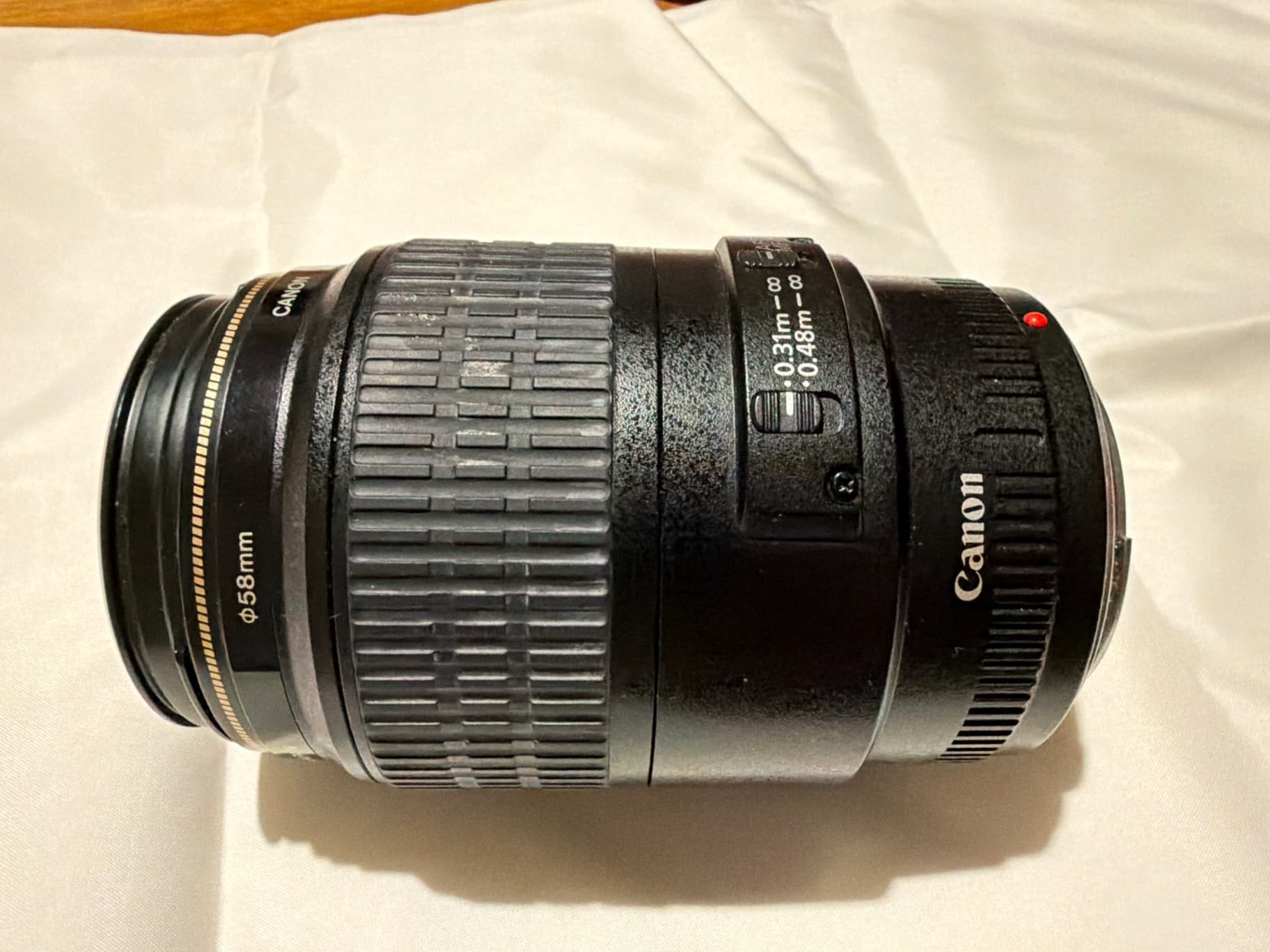 CANON macro Lens EF 100mm 1:2.8 USM - image 2
