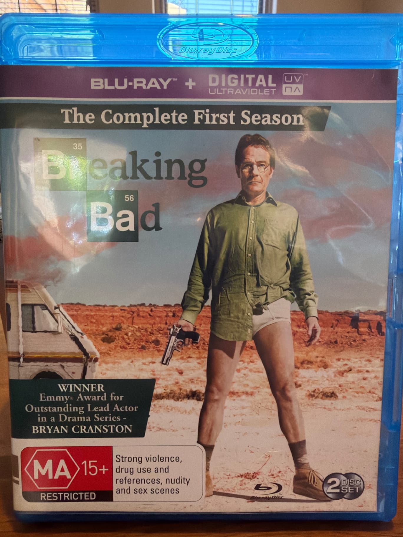 BREAKING BAD - The Complete Series - Limited Edition Heisenberg Tin (Blu-Ray) - image 3