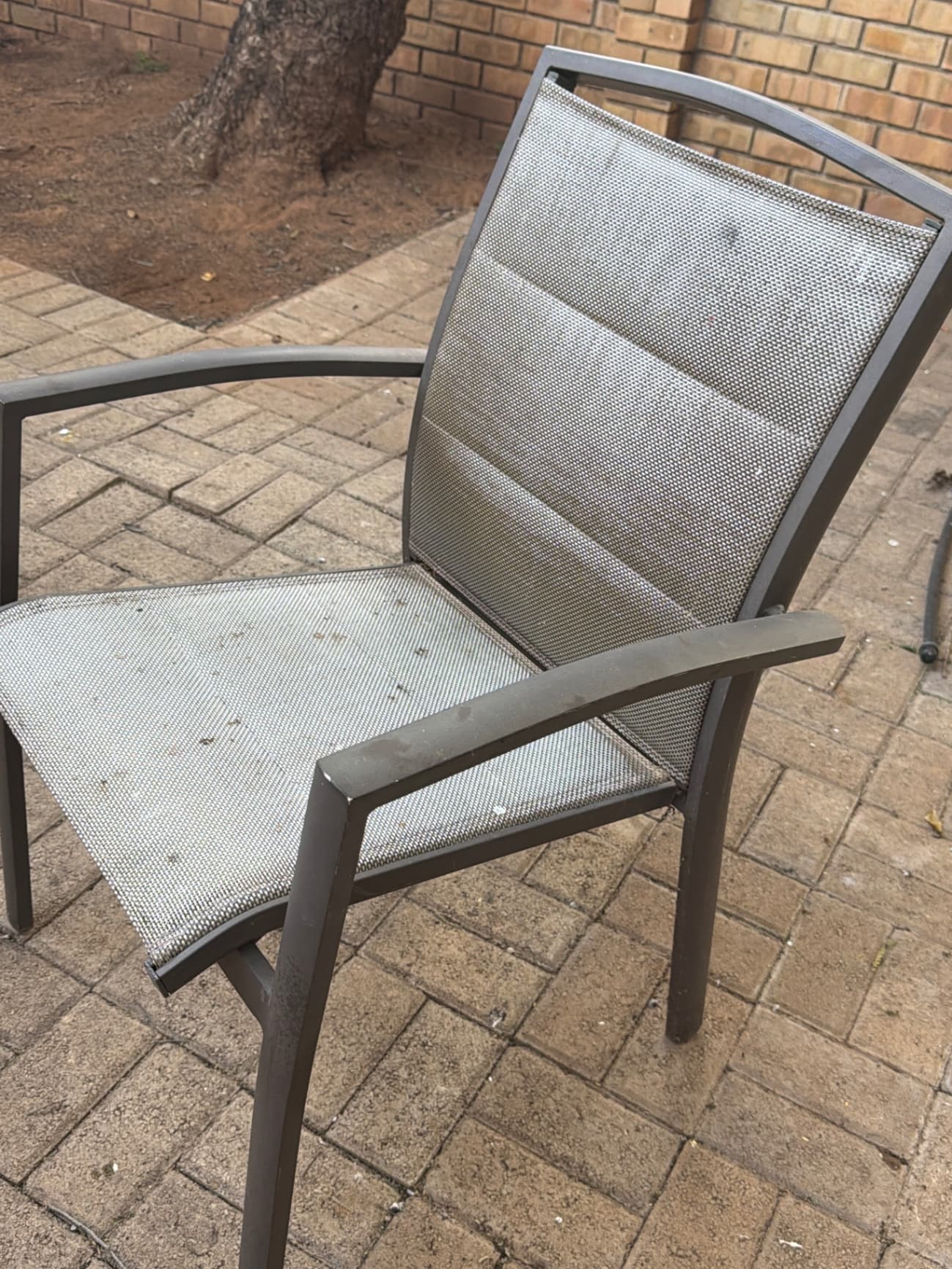 Outdoor Patio Chairs (x8)