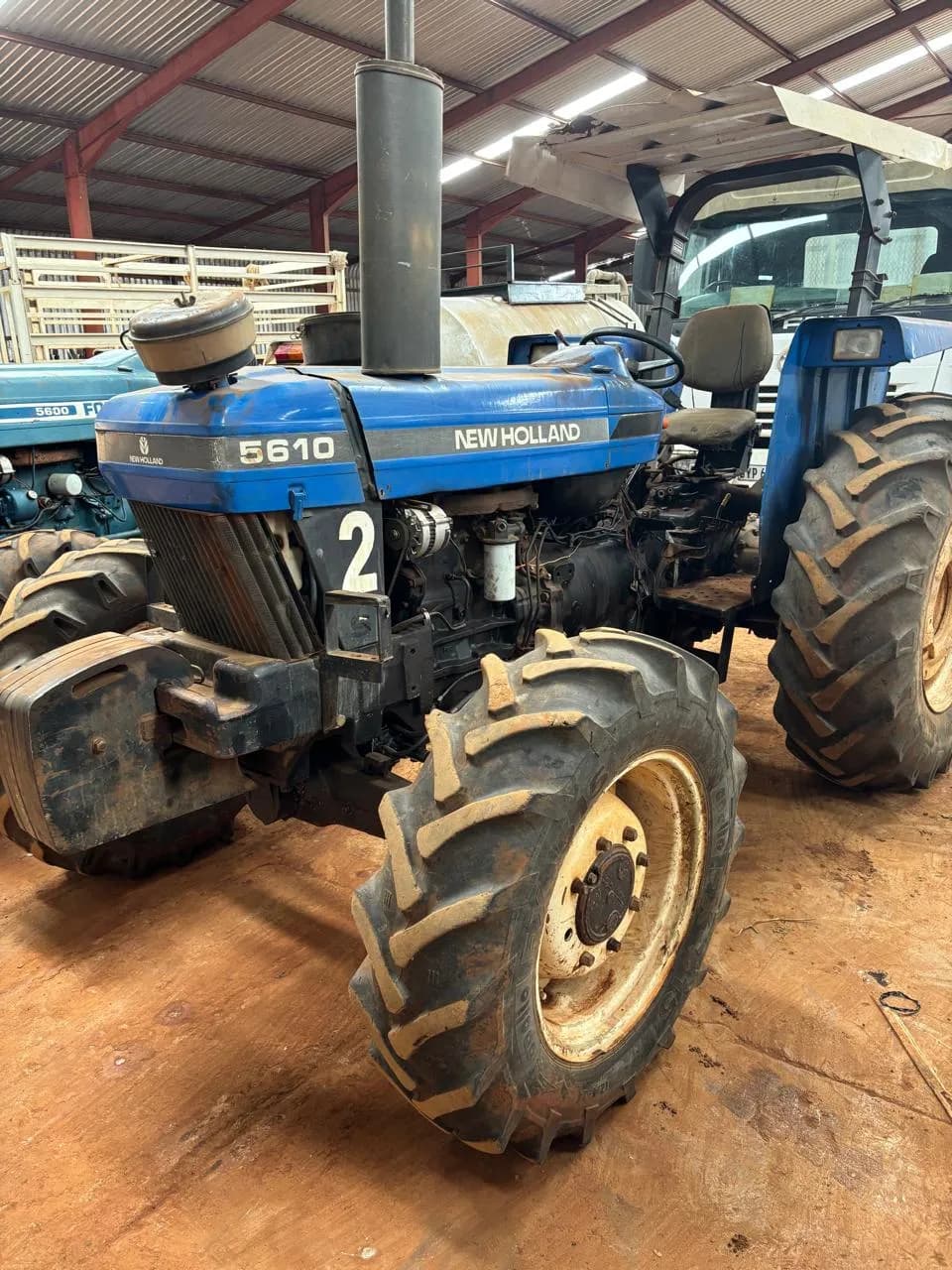 NEW HOLLAND 5610 TREKKER