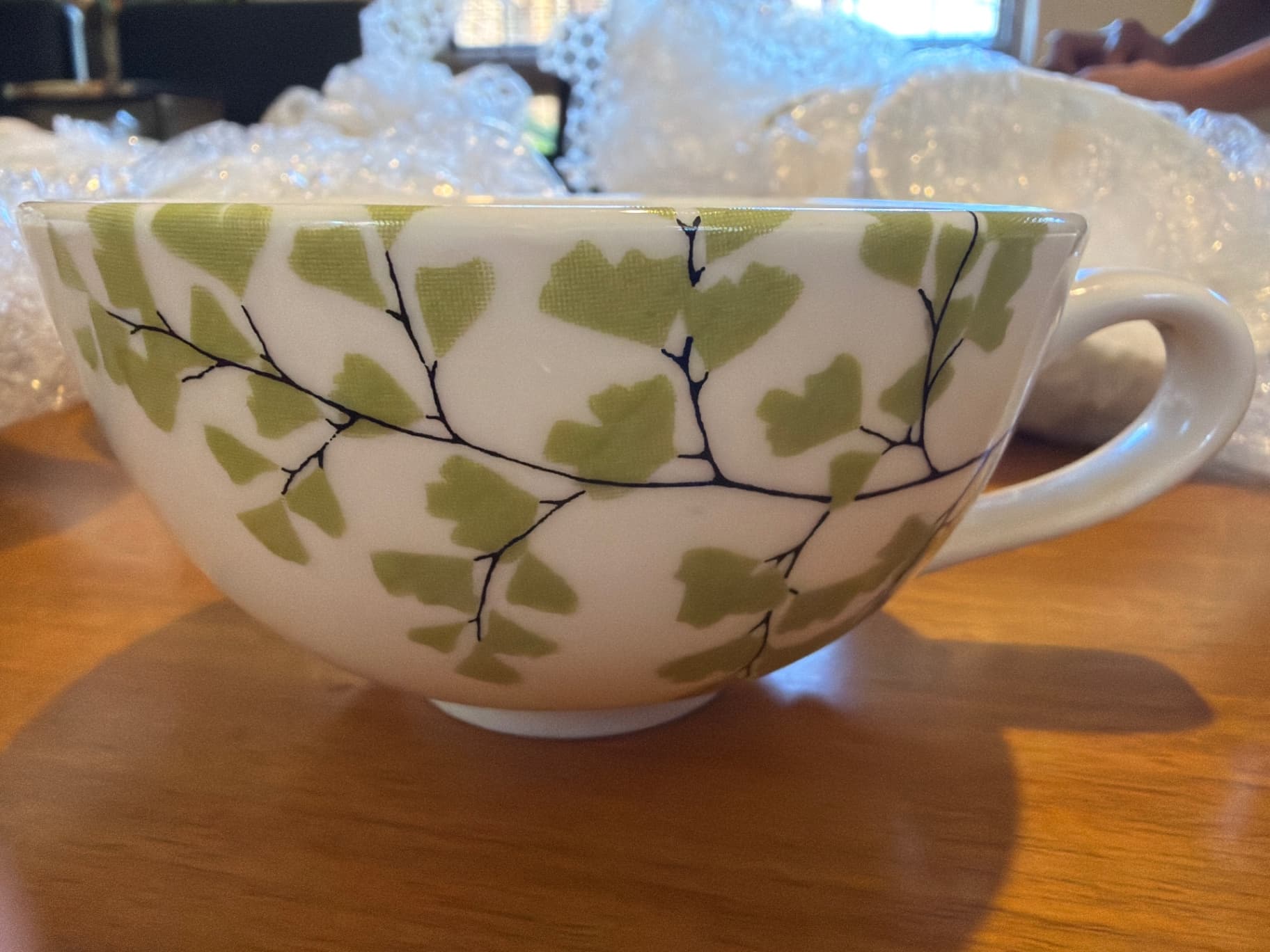 LOVE MILO - Breakfast Cups (8x150ml + 8x250ml)