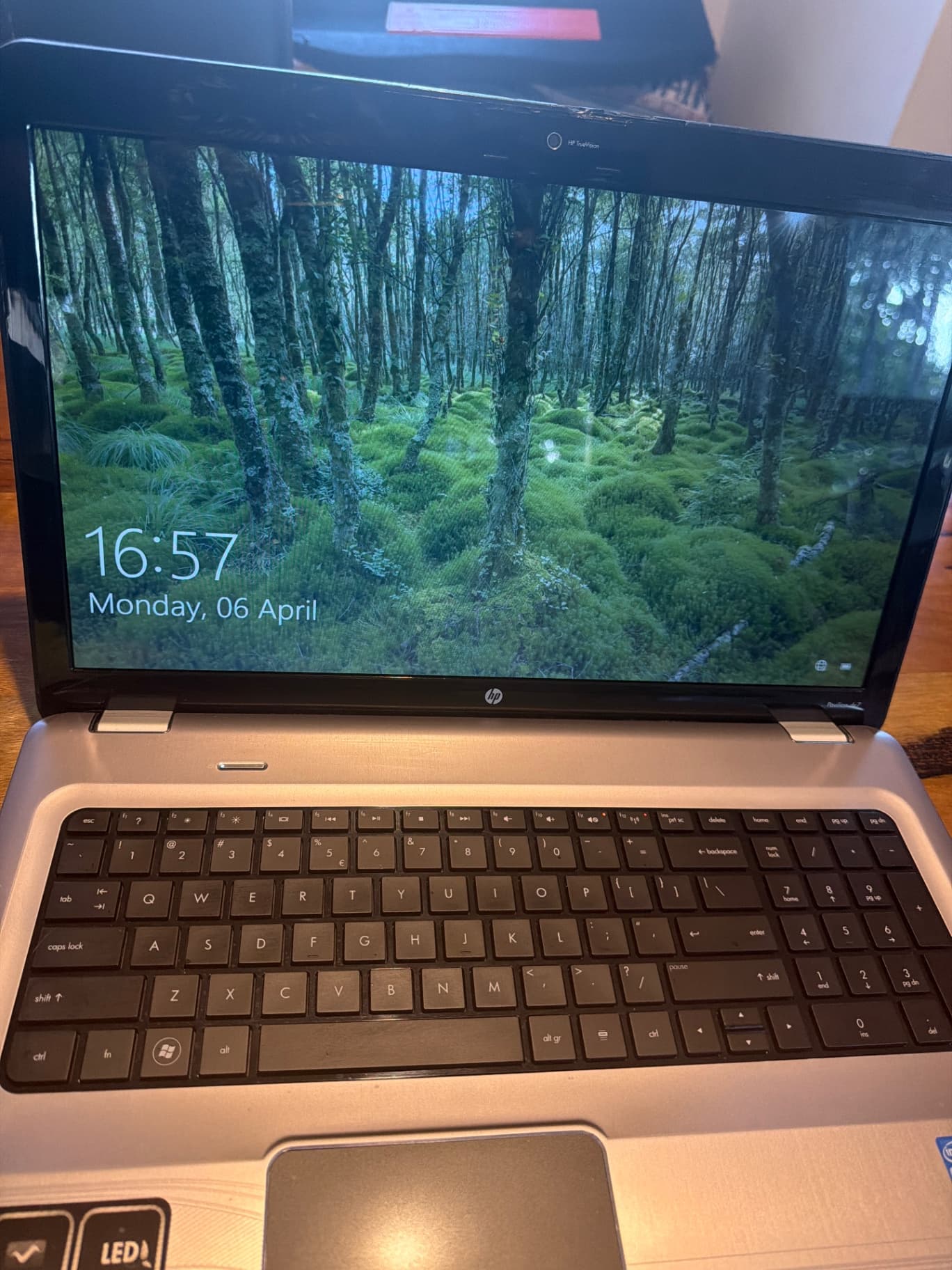 HP Pavilion dv7 - LAPTOP COMPUTER
